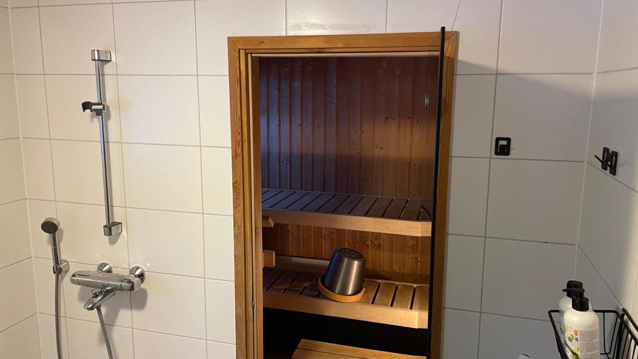 Hotel Taloyllaes, Huonemajoitus Äkäslompolo Exteriér fotografie