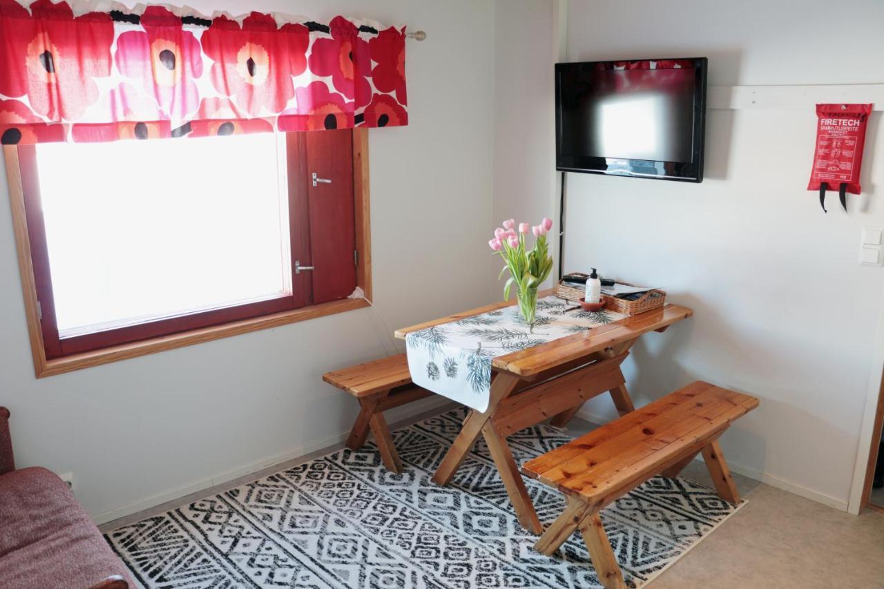 Hotel Taloyllaes, Huonemajoitus Äkäslompolo Exteriér fotografie